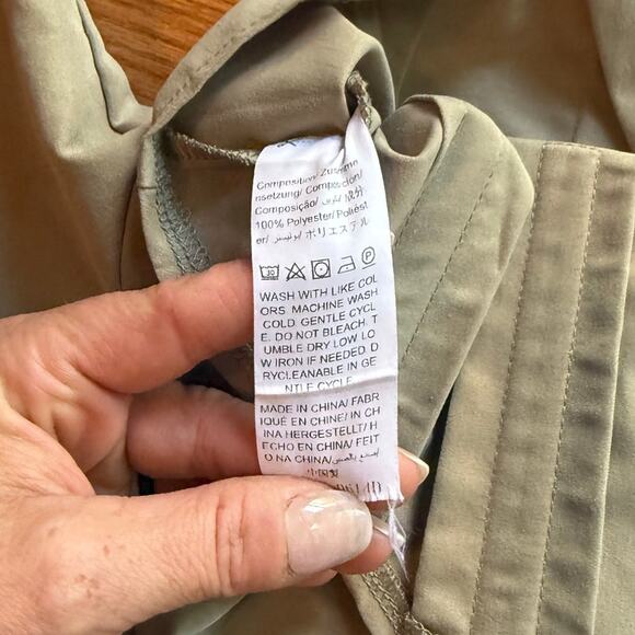 AEL Amy Enjoy Life cropped button down collar shirt Tan Large - Picture 5 of 10